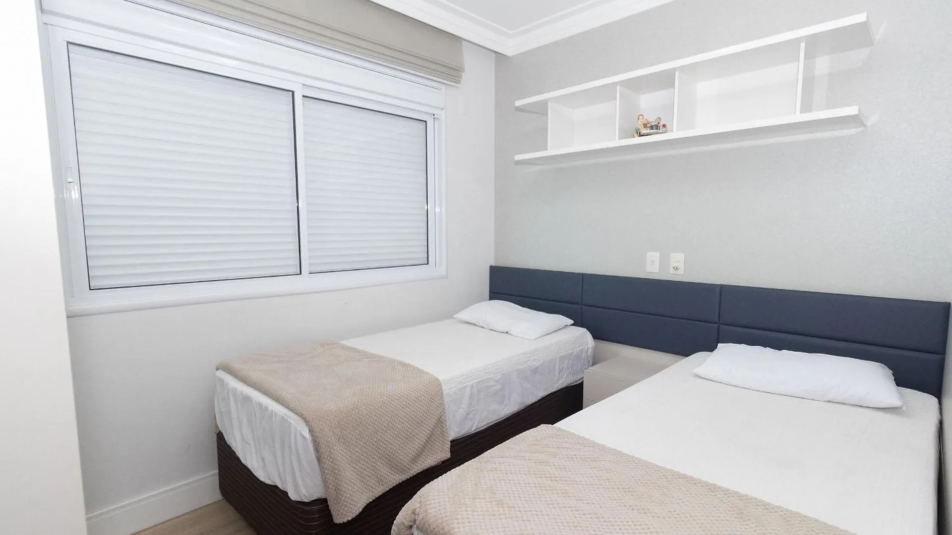 Apartment Varandas Do Atlantico 306A - Excelente Apartamento Em Condominio De Luxo A Beira Mar - Piscina Climatizada - Academia - Bombinhas
