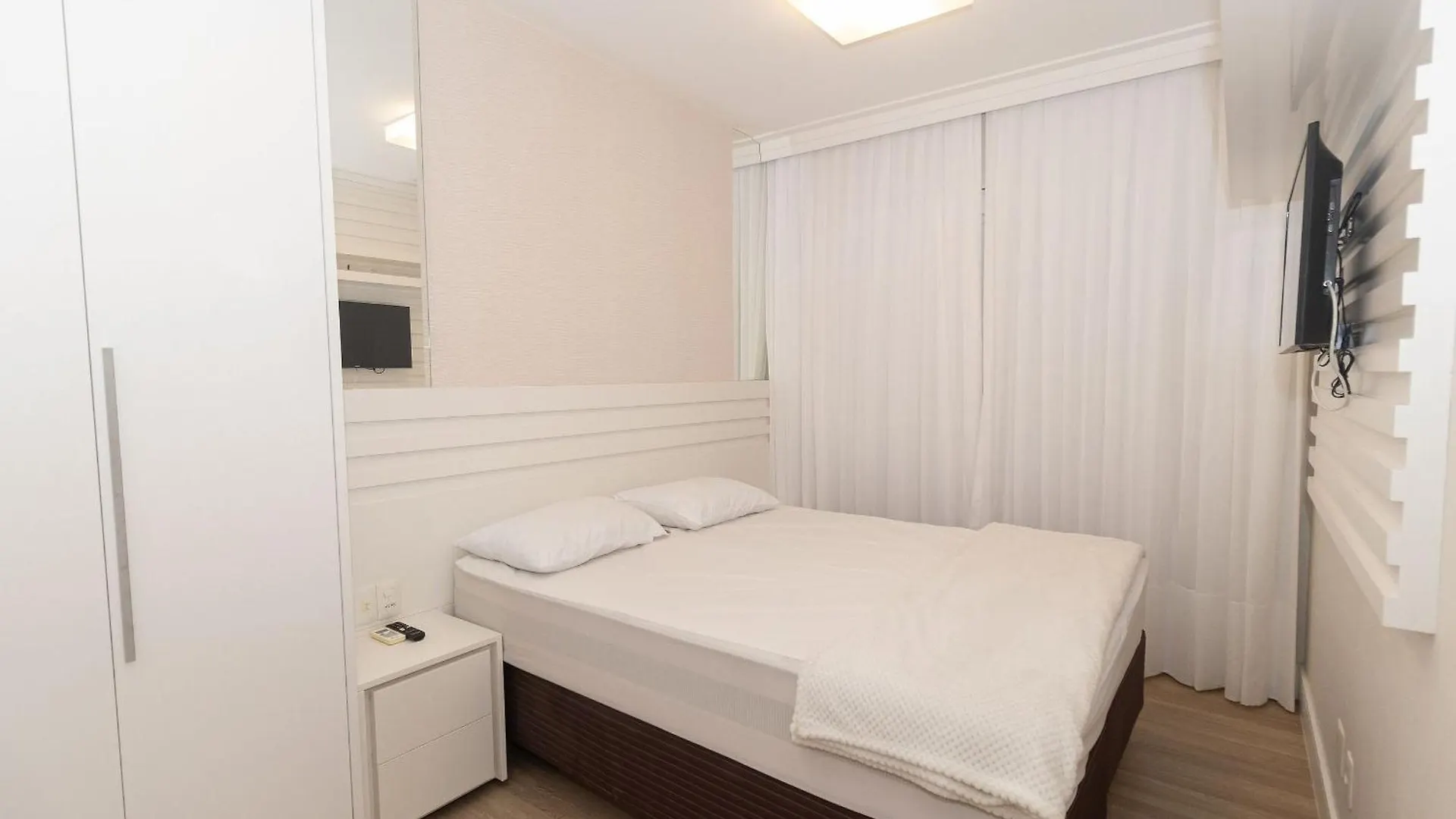 Apartment Varandas Do Atlantico 306A - Excelente Apartamento Em Condominio De Luxo A Beira Mar - Piscina Climatizada - Academia - Bombinhas Brazil